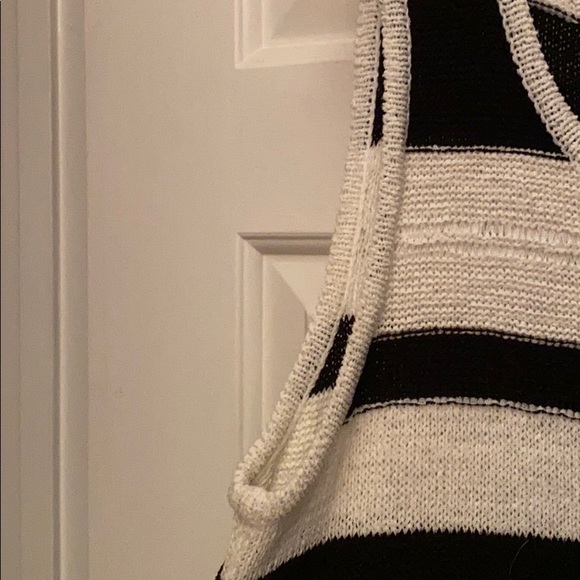Cable & Gauge XL sleeveless sweater - Picture 4 of 7